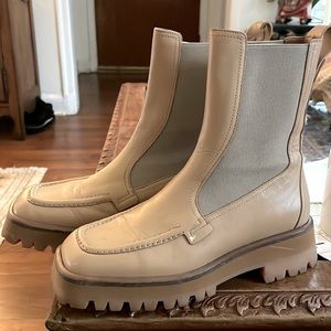 Labucq boots collab with Arrivals, butter colored Size 37 (EU) 7 (US) or 6.5
